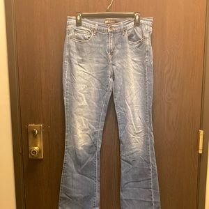 515 bootcut Levi’s 8 /29” inseam
